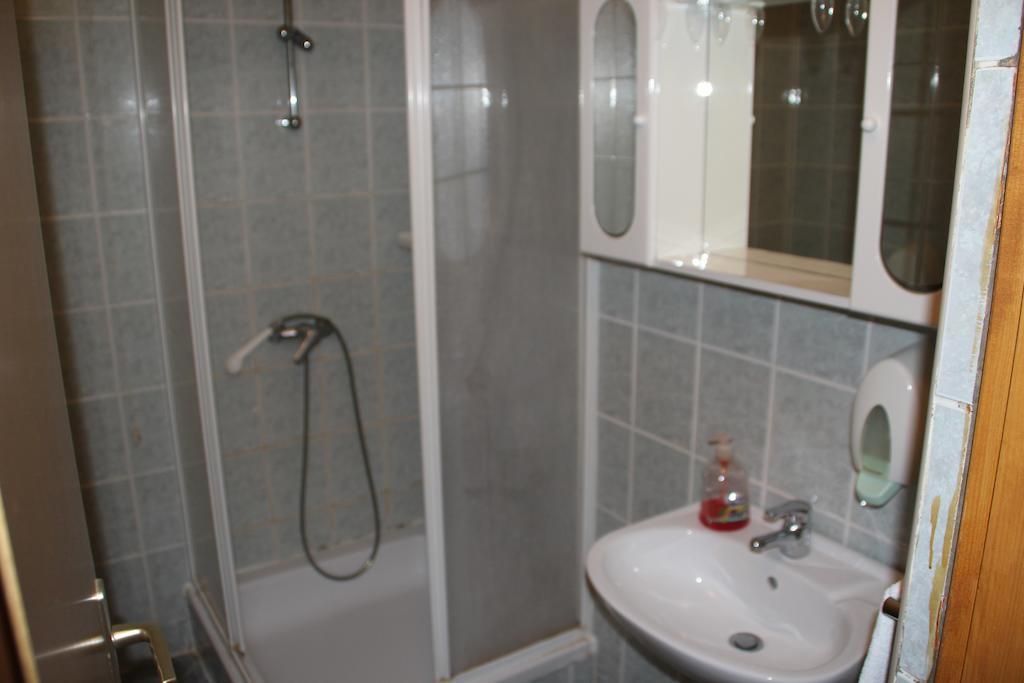 Guest House Katic Trpanj Værelse billede