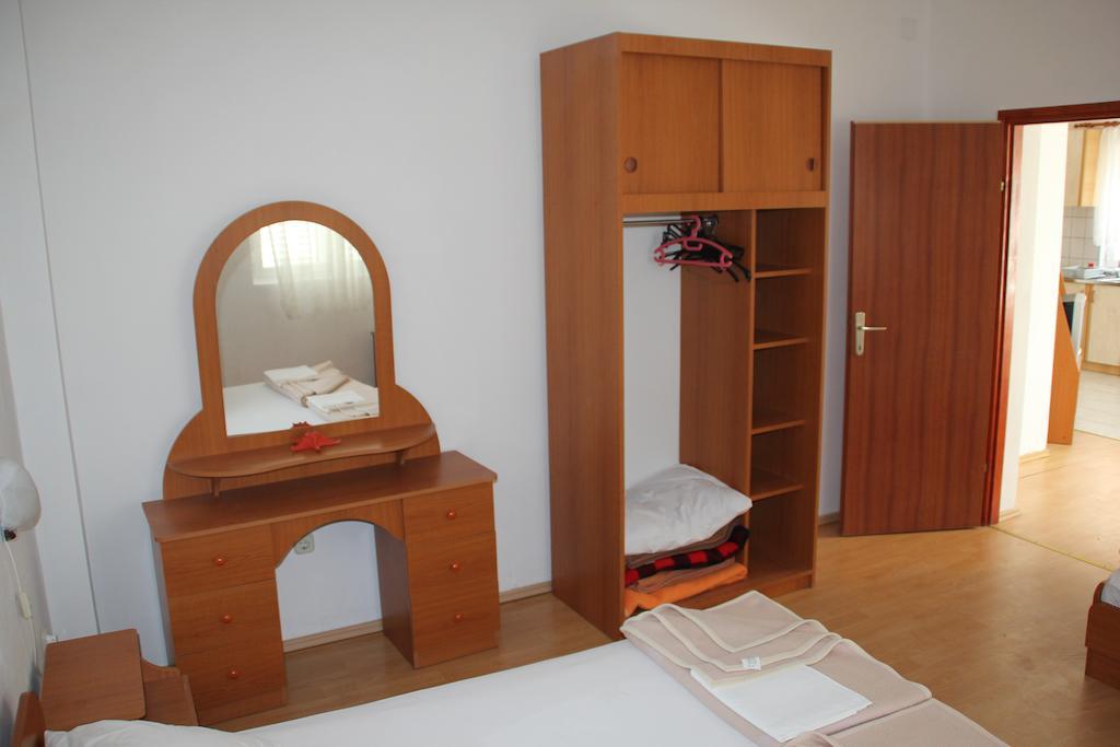 Guest House Katic Trpanj Værelse billede