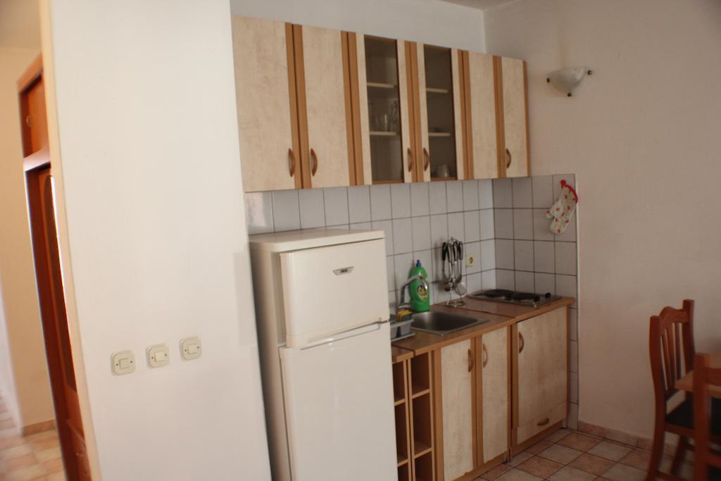 Guest House Katic Trpanj Værelse billede