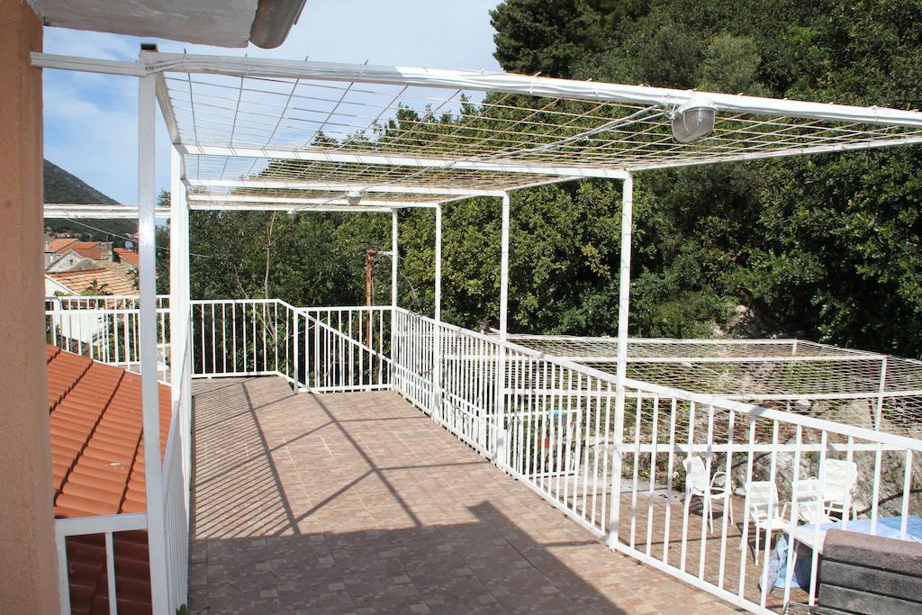 Guest House Katic Trpanj Værelse billede